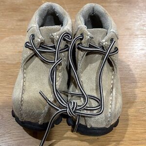 Kids Size 7 Tan Suede Shoes Smart Step